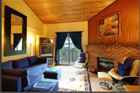 Innwest Kirkwood Inn Кимберли Номер фото